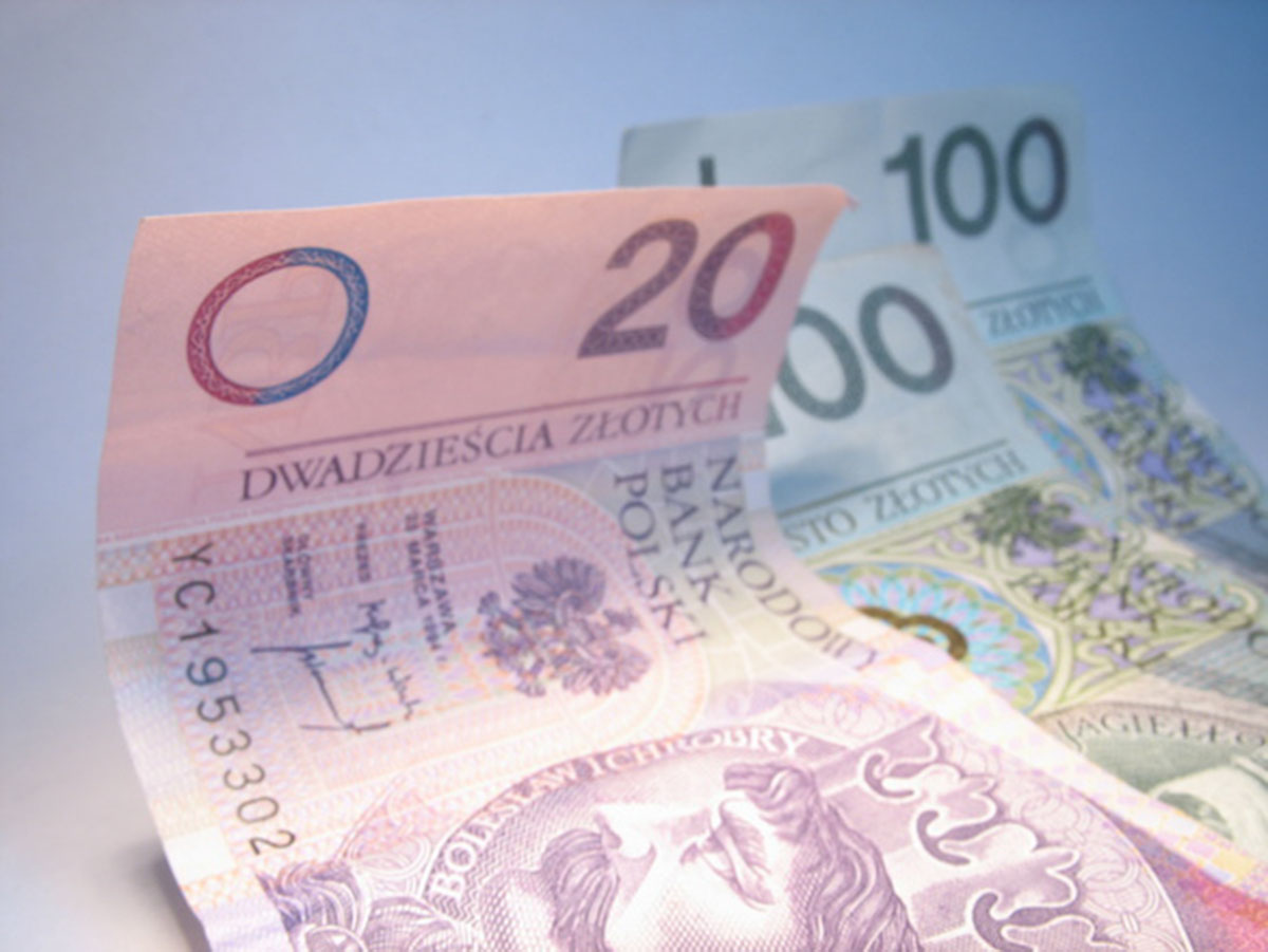 Depozyty długoterminowe szansą zabezpieczenia finansowego Polaków